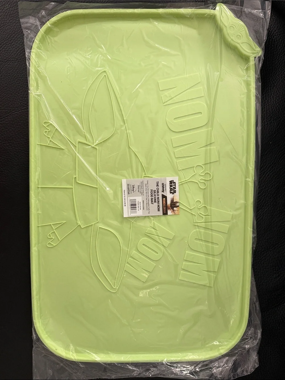 NWT STAR WARS Food Mat The Mandalorian Baby Yoda Grogu Nom Nom Silicone Dog Cat